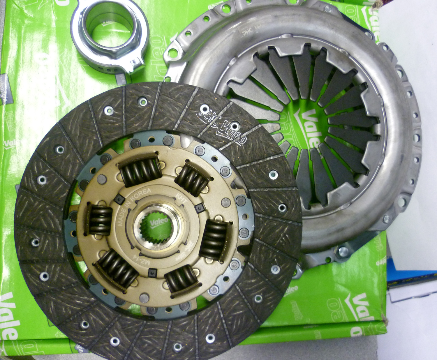 <span style="font-weight: bold;">Комплекты сцепления </span>